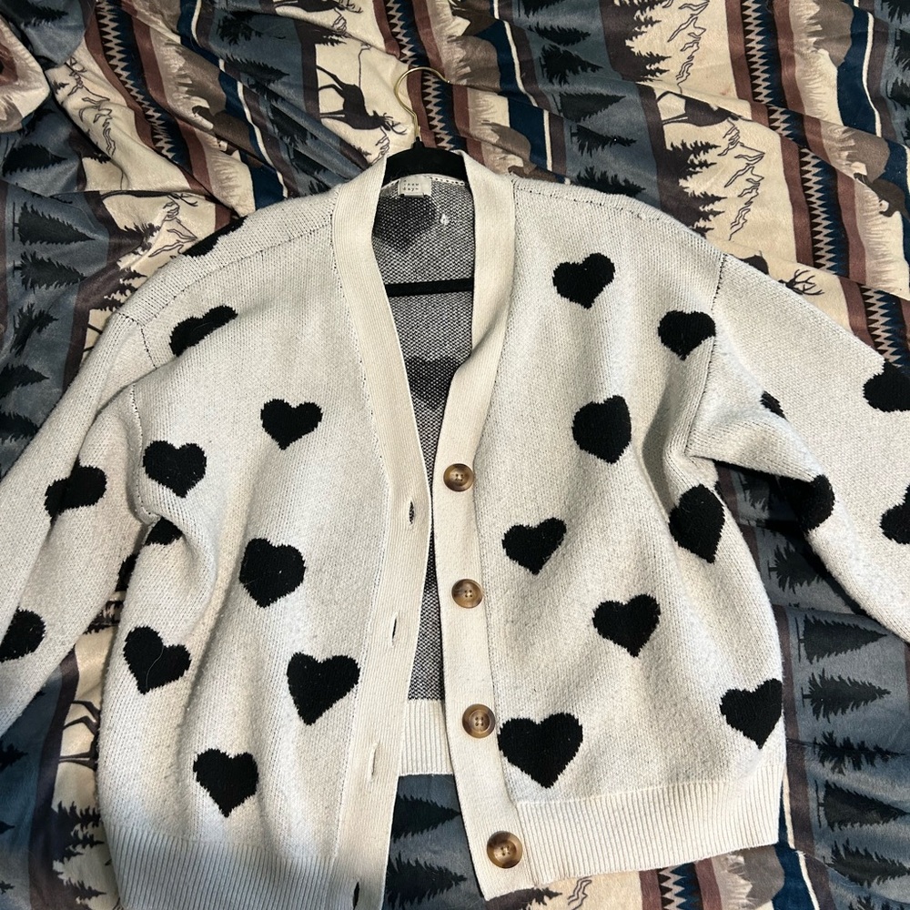 a new day Ivory and Black Heart-Pattern Cardigan